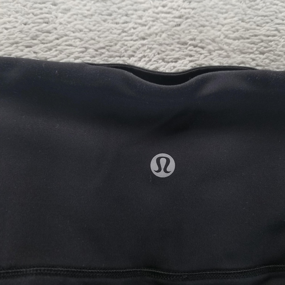 Lululemon Leggings Womens 6 Black Fresh in Mesh Tight Cropped Gym Yoga‎ Workout - Picture 3 of 9